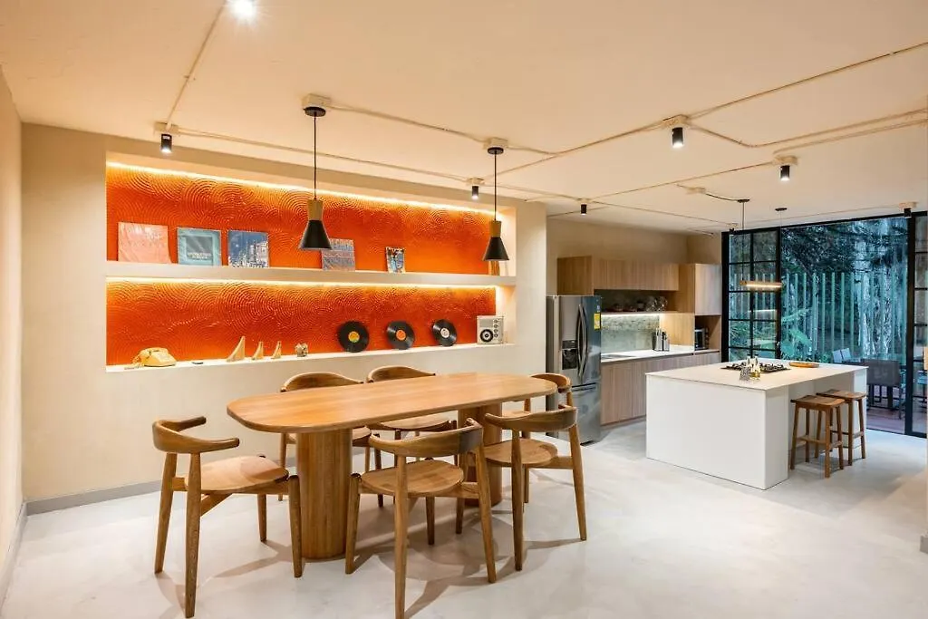 Casa Penta Top Notch Villa Medellin 0*,